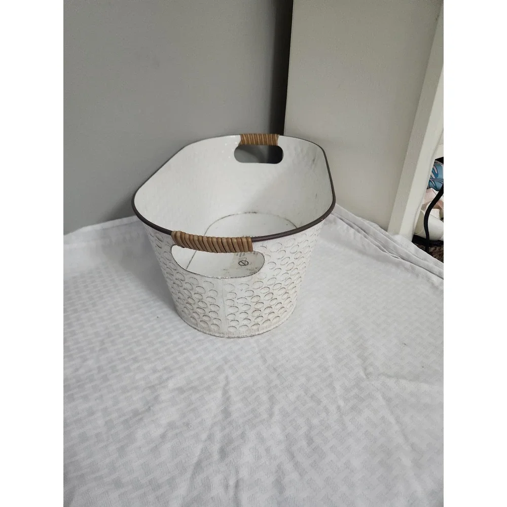 White Distressed Metal Oval Storage Bin with Rattan Handles Farmhouse Decor